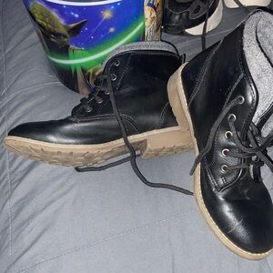 The Children's Place Black and Tan Kids Boots